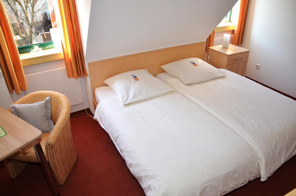 Velcrea Hotel Willebadessen Room photo