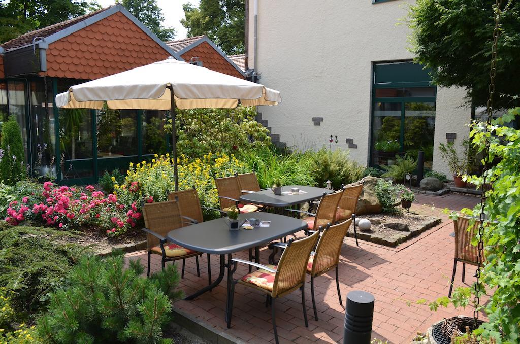 Velcrea Hotel Willebadessen Exterior photo